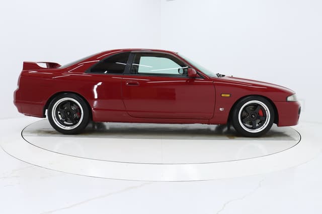 1997 Nissan Skyline JDM car for sale — photo 6 of 25