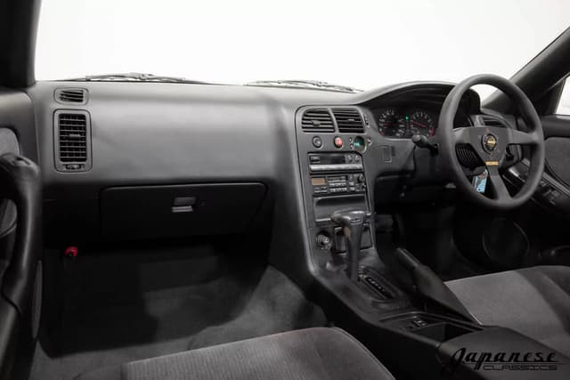1994 Nissan Skyline JDM car for sale — photo 9 of 25