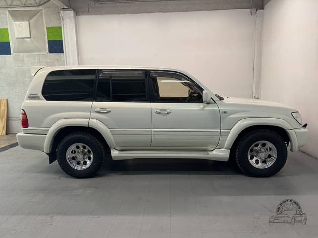 1998 Toyota Land Cruiser JDM car for sale — photo 22 of 25