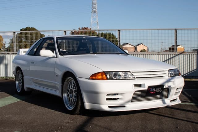 1994 Nissan Skyline JDM car for sale — photo 8 of 25