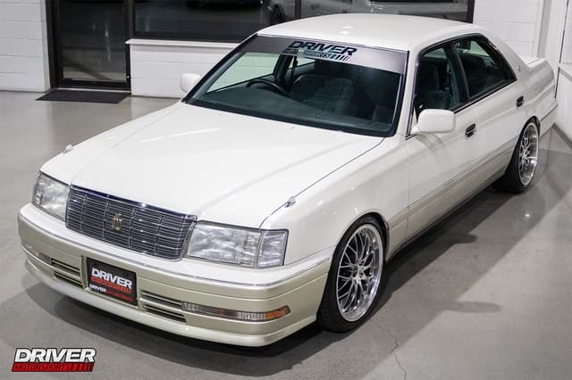 1997 Toyota Crown JDM car for sale — photo 25 of 25