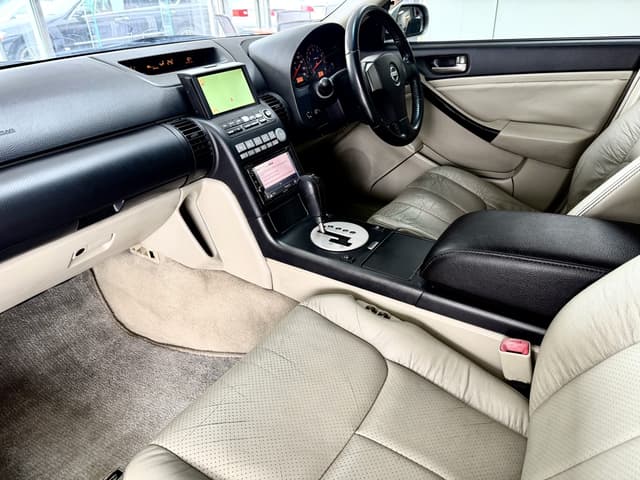 2002 Nissan Stagea JDM car for sale — photo 5 of 5