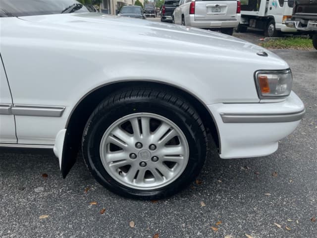 1991 Toyota Chaser JDM car for sale — photo 9 of 17