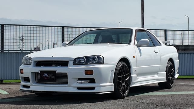 1999 Nissan Skyline JDM car for sale — photo 2 of 25