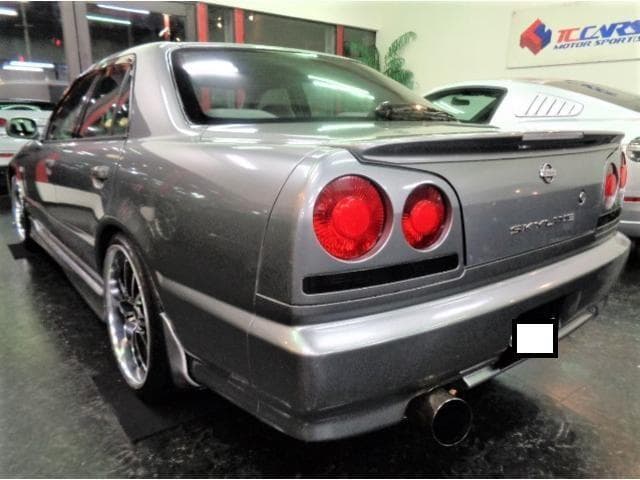 2001 Nissan Skyline JDM car for sale — photo 3 of 11
