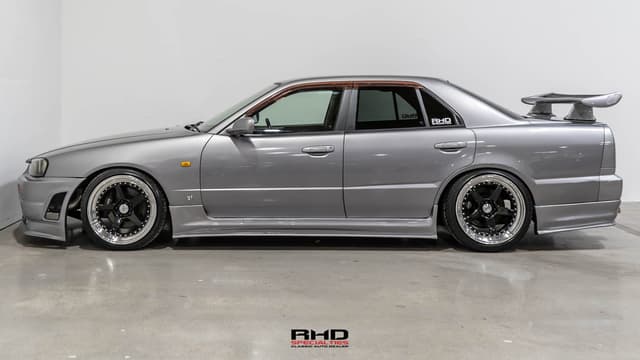 1999 Nissan Skyline JDM car for sale — photo 4 of 25