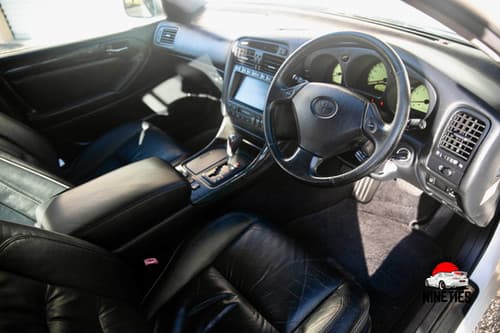 1997 Toyota Aristo JDM car for sale — photo 9 of 12