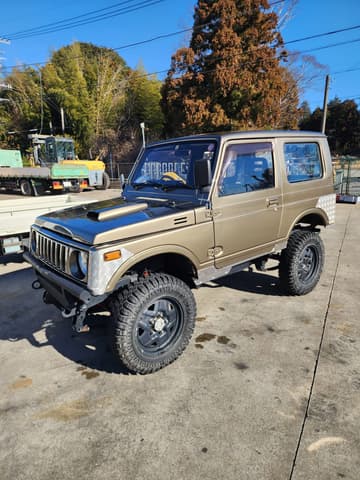 1992 Suzuki Jimny JDM car for sale — photo 2 of 12