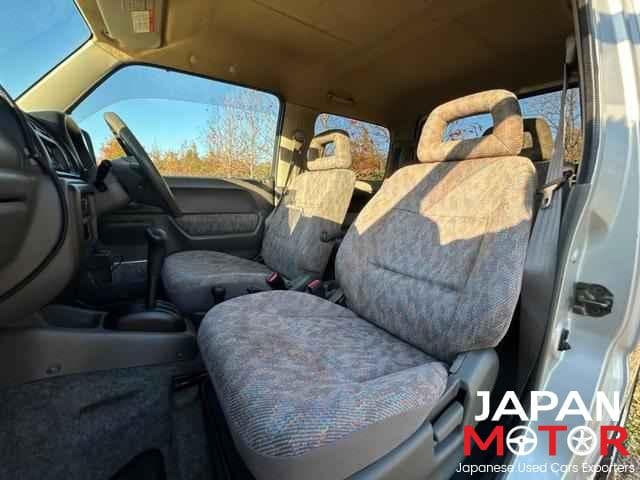 1999 Suzuki Jimny JDM car for sale — photo 9 of 10