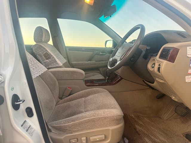 2000 Toyota Crown JDM car for sale — photo 13 of 25