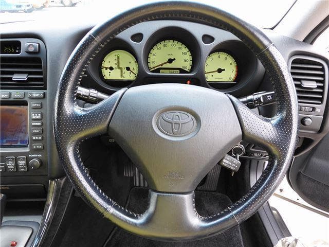 1997 Toyota Aristo JDM car for sale — photo 2 of 25
