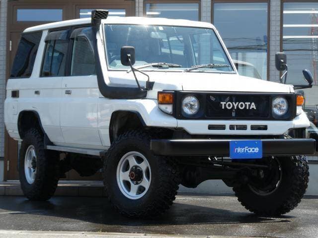2000 Toyota Land Cruiser JDM car for sale — photo 5 of 19