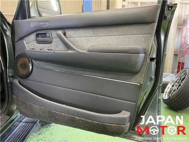 1993 Toyota Land Cruiser JDM car for sale — photo 5 of 12