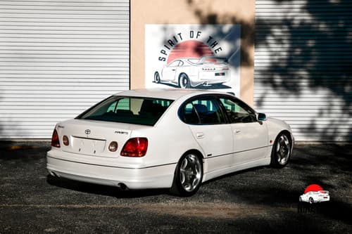 1997 Toyota Aristo JDM car for sale — photo 3 of 11