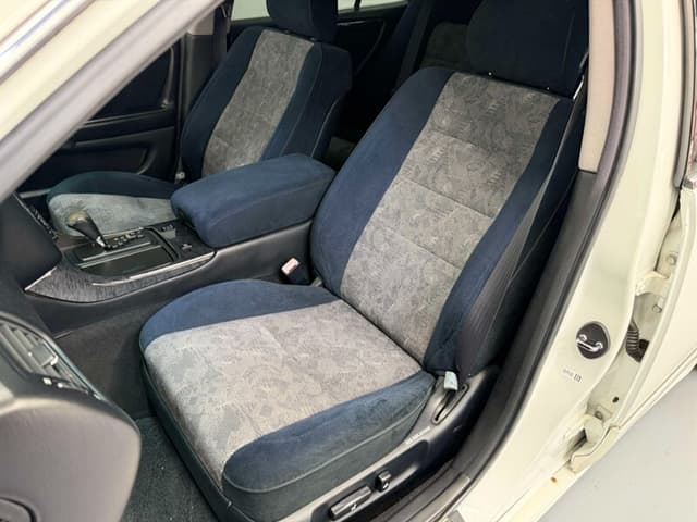 1999 Toyota Aristo JDM car for sale — photo 16 of 25