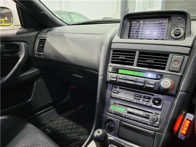 2001 Nissan Skyline JDM car for sale — photo 10 of 16