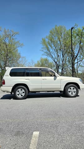 1998 Toyota Land Cruiser JDM car for sale — photo 12 of 20