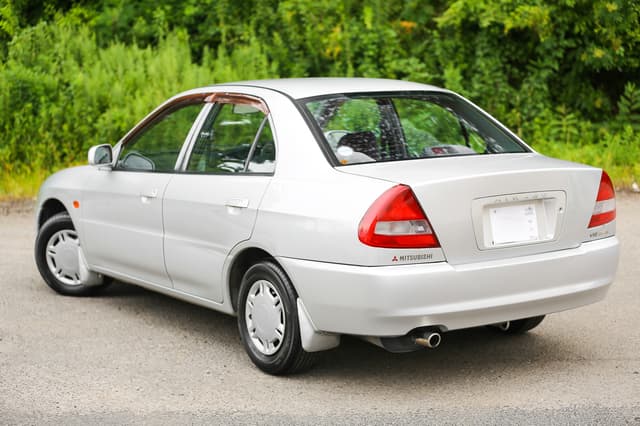 1996 Mitsubishi Mirage JDM car for sale — photo 9 of 25