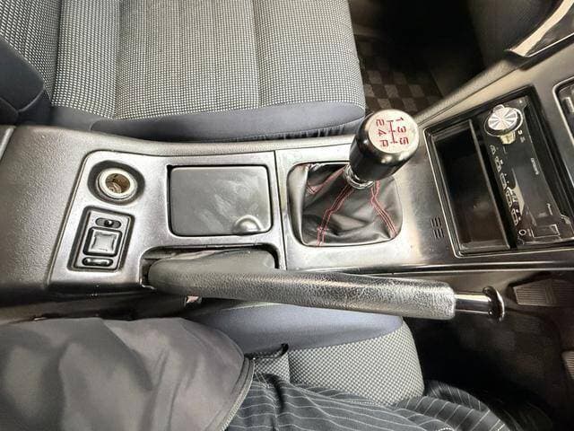 1992 Nissan Silvia JDM car for sale — photo 8 of 18