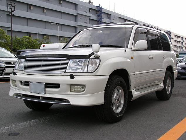 1998 Toyota Land Cruiser JDM car for sale — photo 2 of 25
