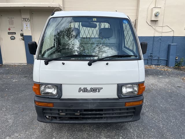 1996 Daihatsu Hijet JDM car for sale — photo 2 of 17