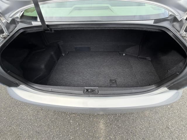 2008 Toyota Crown JDM car for sale — photo 14 of 16