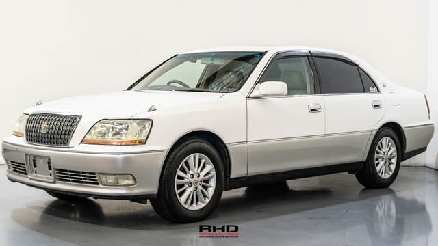 2000 Toyota Crown JDM car for sale — photo 3 of 25