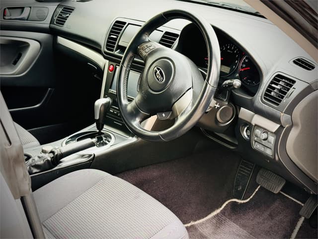 2007 Subaru Impreza JDM car for sale — photo 14 of 25
