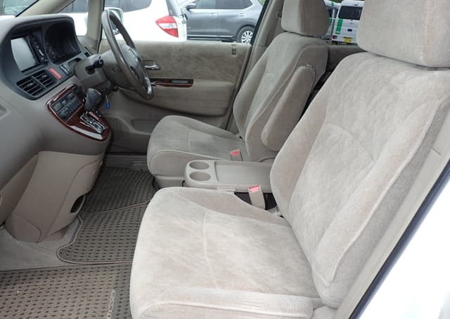 2000 Honda Odyssey JDM car for sale — photo 2 of 6