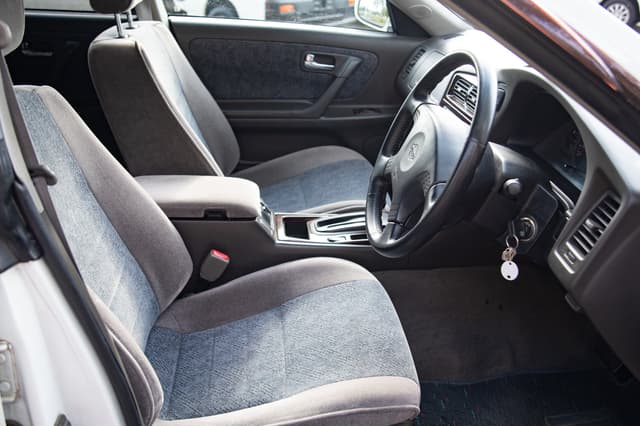 1999 Nissan Stagea JDM car for sale — photo 10 of 13
