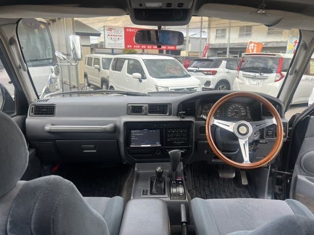 1995 Toyota Land Cruiser JDM car for sale — photo 11 of 25