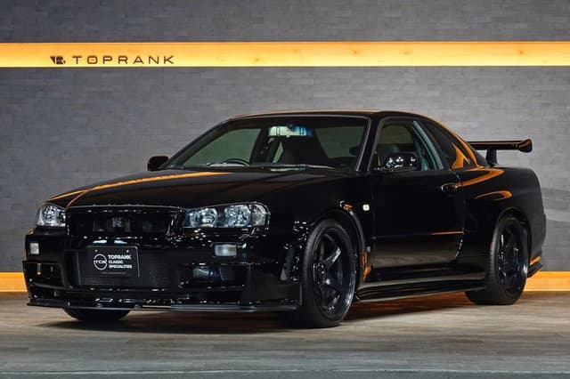 2002 Nissan Skyline JDM car for sale — photo 2 of 25