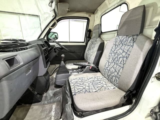 1997 Mitsubishi Minicab JDM car for sale — photo 9 of 23