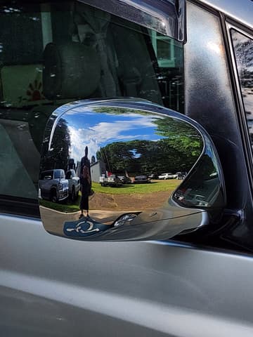 2001 Toyota Estima JDM car for sale — photo 7 of 25