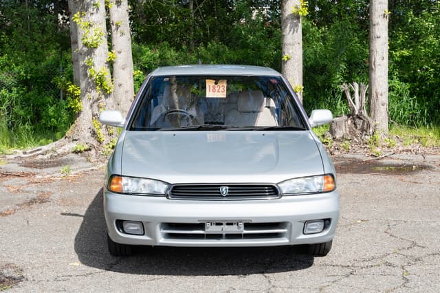 1996 Subaru Legacy JDM car for sale — photo 2 of 15