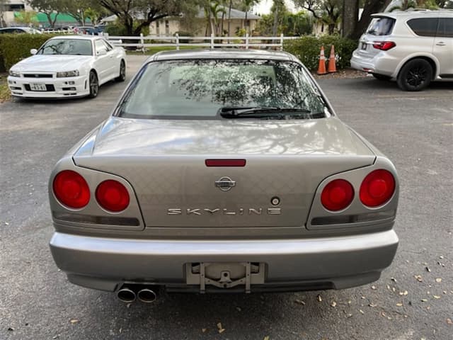 1998 Nissan Skyline JDM car for sale — photo 6 of 17