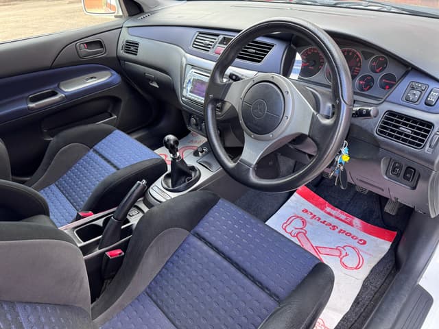 2003 Mitsubishi Lancer JDM car for sale — photo 11 of 24