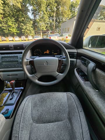 2000 Toyota Crown JDM car for sale — photo 15 of 23
