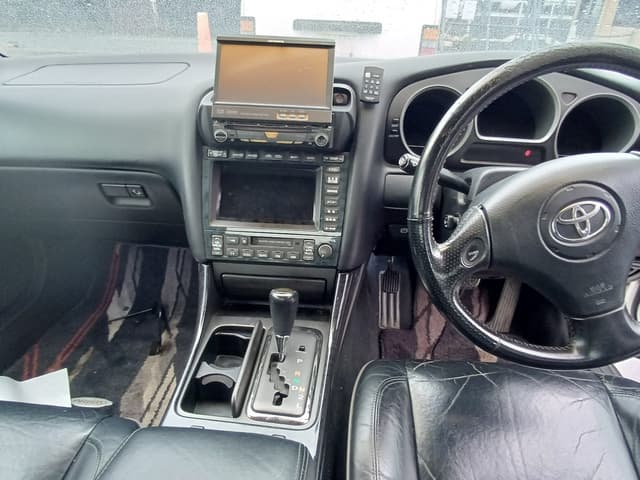 2001 Toyota Aristo JDM car for sale — photo 9 of 14