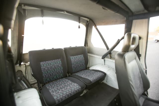 1998 Suzuki Jimny JDM car for sale — photo 17 of 25