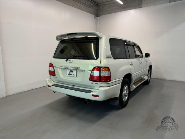 1998 Toyota Land Cruiser JDM car for sale — photo 15 of 25