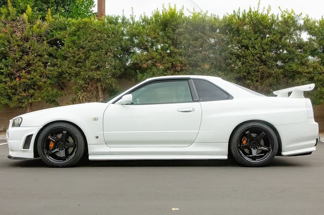 1999 Nissan Skyline JDM car for sale — photo 5 of 25