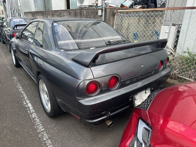 1990 Nissan Skyline JDM car for sale — photo 4 of 4