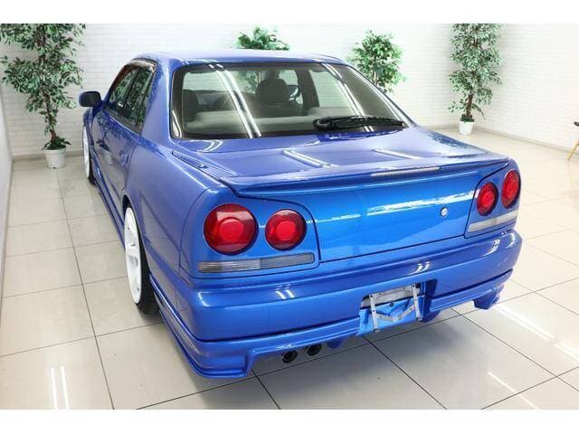 2001 Nissan Skyline JDM car for sale — photo 12 of 17