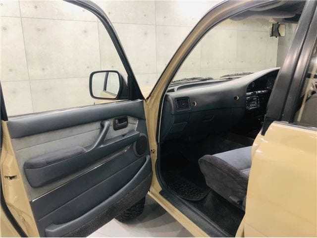 1993 Toyota Land Cruiser JDM car for sale — photo 13 of 25