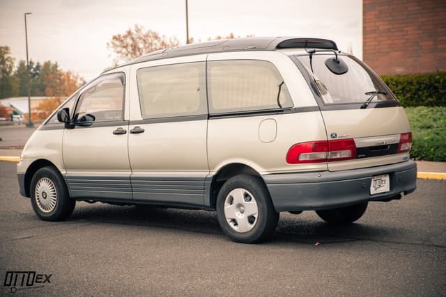 1995 Toyota Estima JDM car for sale — photo 19 of 25
