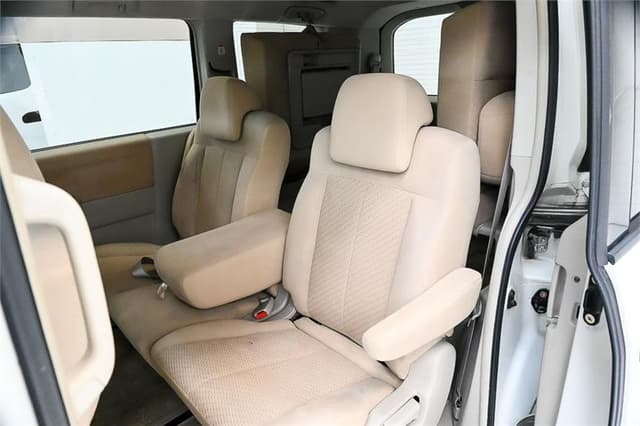 2008 Mitsubishi Delica JDM car for sale — photo 8 of 23