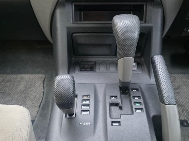 1999 Mitsubishi Pajero JDM car for sale — photo 6 of 25