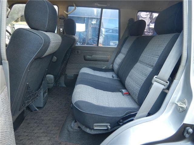 1993 Toyota Land Cruiser JDM car for sale — photo 17 of 25