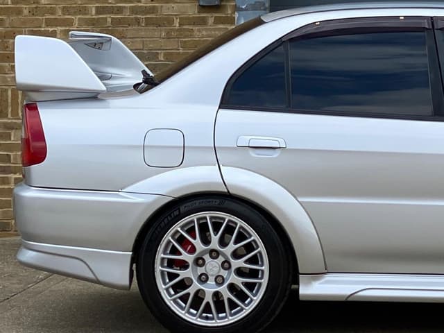1999 Mitsubishi Lancer JDM car for sale — photo 2 of 21